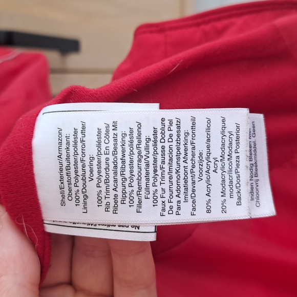 DKNY Red Puffer - Picture 4 of 5